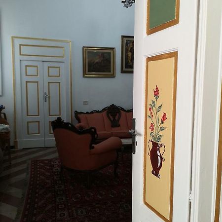 B&B Palazzo Antonelli Монополи Экстерьер фото