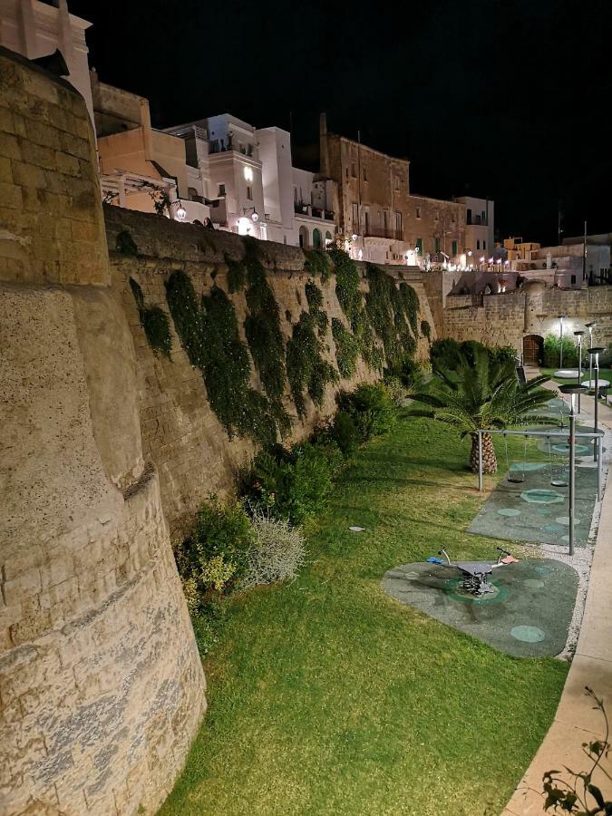 B&B Palazzo Antonelli Монополи Экстерьер фото